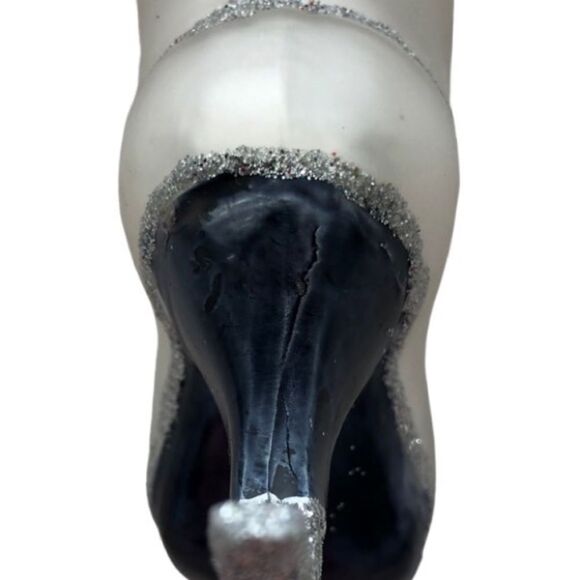GLASS FIGURE SKATE ORNAMENT WITH SILVER GLITTER - Picture 11 of 13